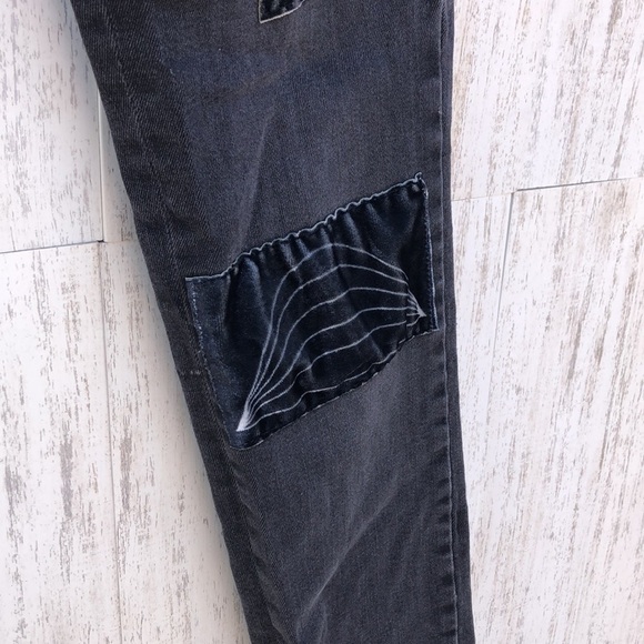 BDG Urban Outfitters | SIZE 29 - Picture 8 of 9